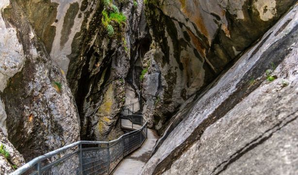 Turismo de cine: una nueva ruta en Burgos recorre los escenarios del film 'La huella del mal'