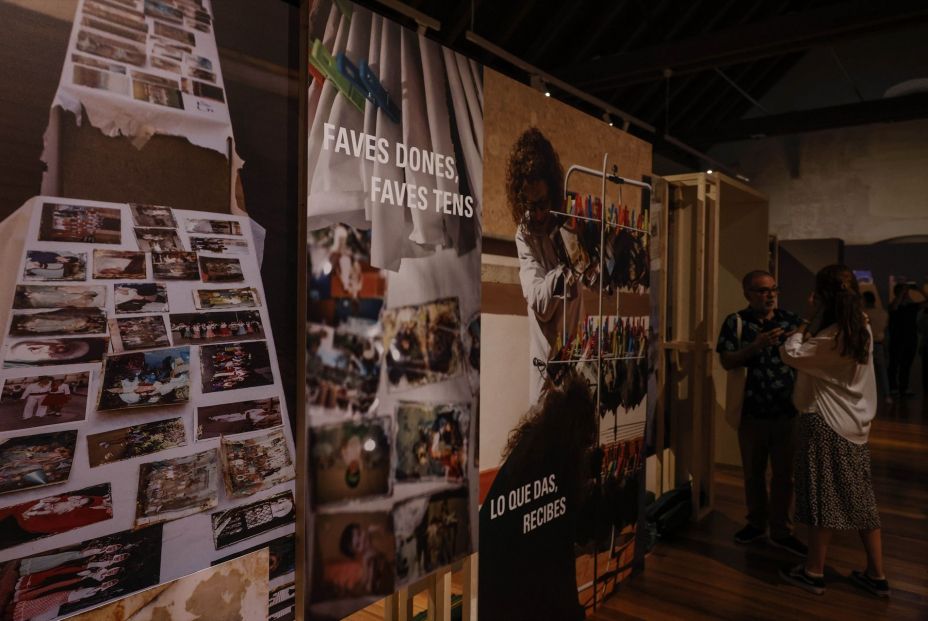 EuropaPress 6753046 persona inauguracion exposicion andana lugares memorias centre carme