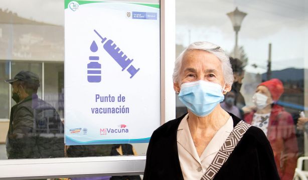 Las vacunas COVID-19 evitaron más de 2,5 millones de muertes globales