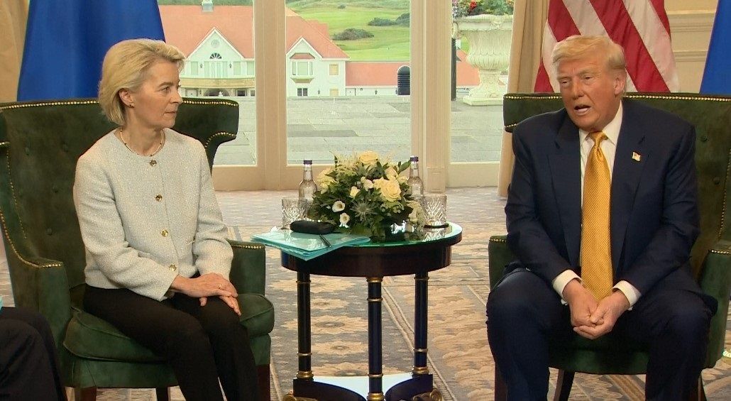 EuropaPress 6877044 ursula von der leyen donald trump turnberry escocia