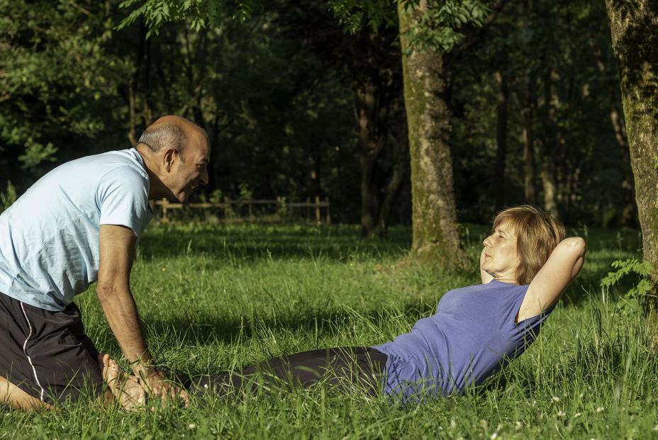 bigstock Woman Trying To Do Some Crunch 456496291 bigstock Woman Trying To Do Some Crunch 456496291