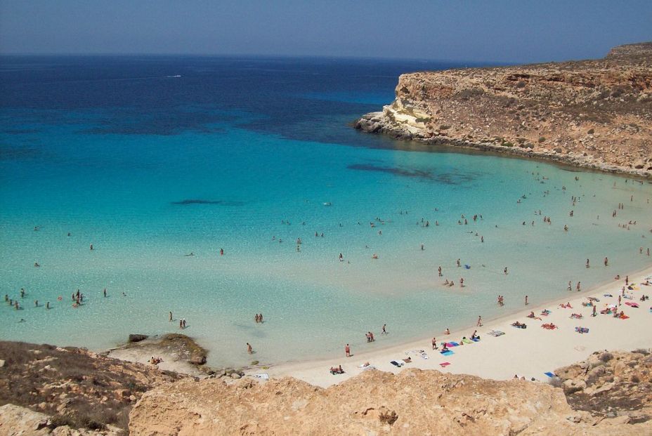 1280px Spiaggia Isola dei Coniglio Lampedusa