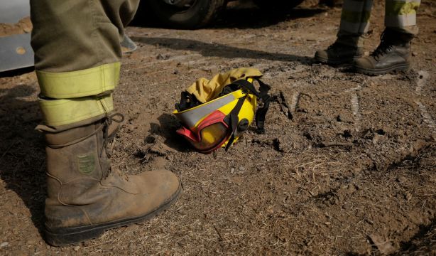 Muere un bombero que participaba en las labores de extinción de los incendios de León