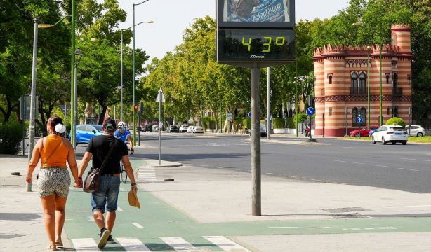 El calor y el sobreesfuerzo cardíaco: el corazón trabaja el triple con temperaturas extremas