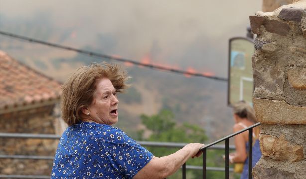 SEPAR advierte de que niños, mayores y embarazadas son los más vulnerables a la exposición del humo