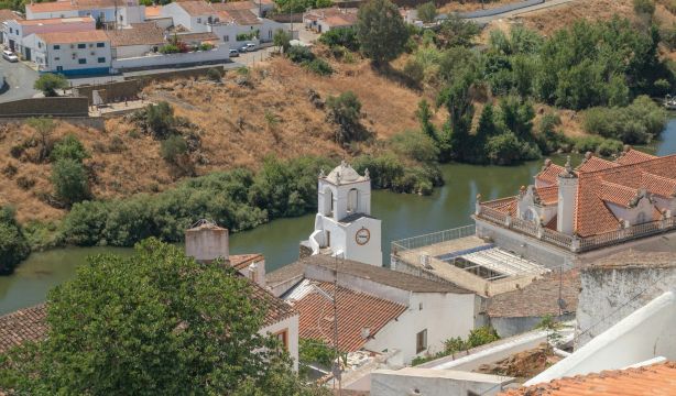 Mértola, la villa portuguesa donde se encuentra la mejor playa fluvial de Europa