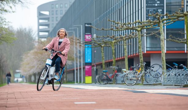 El 93,3% de los españoles apoyan el seguro obligatorio para patinetes y bicicletas eléctricas