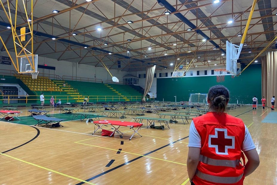 EuropaPress 6913819 intervencion cruz roja incendios