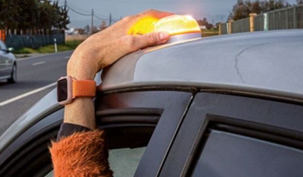 ¿Pueden rastrearnos con la nueva baliza V16 que será obligatoria en 2026?