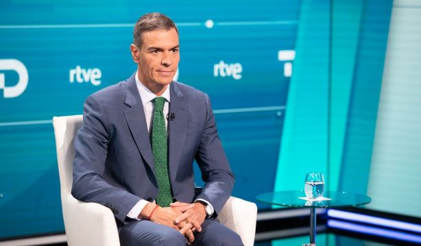 Sánchez reitera que va a presentar los PGE, pero afirma que si se "tumban", no convocará elecciones