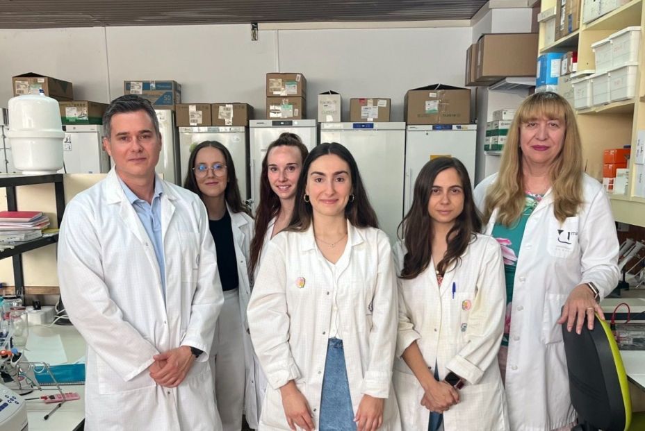 Descubren que las proteínas humanas que causan el alzhéimer provocan más daño que las de ratón Descubren que las proteínas humanas que causan el alzhéimer provocan más daño que las de ratón