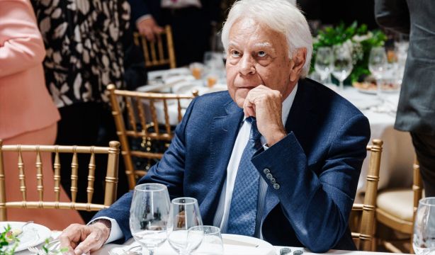 Felipe González dice que Sánchez usa "un argumento antidemocrático" para no convocar elecciones