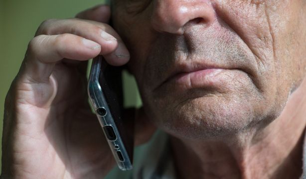 El SEPE alerta: cuidado con las llamadas que llegan desde estos números