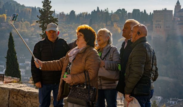 UNATE desmonta mitos y prejuicios sobre las personas mayores (Grupo Social UNATE / Europa Press)