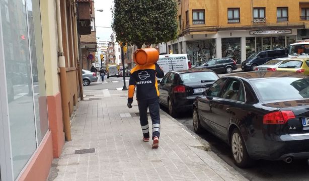 La bombona de butano baja un 5% a partir de este martes, hasta los 16,27 euros