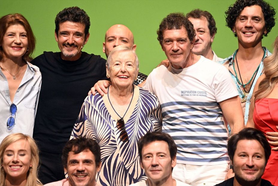 EuropaPress 6958399 productor teatral luis alvarez actriz maria galiana antonio banderas EuropaPress 6958399 productor teatral luis alvarez actriz maria galiana antonio banderas