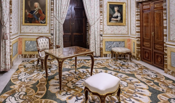 Abre por primera vez al público el despacho de Carlos III en el Palacio Real
