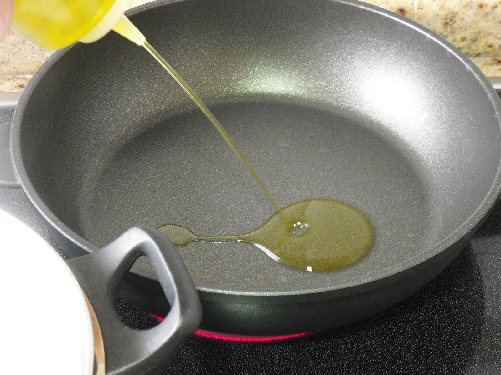 No reutilice el aceite