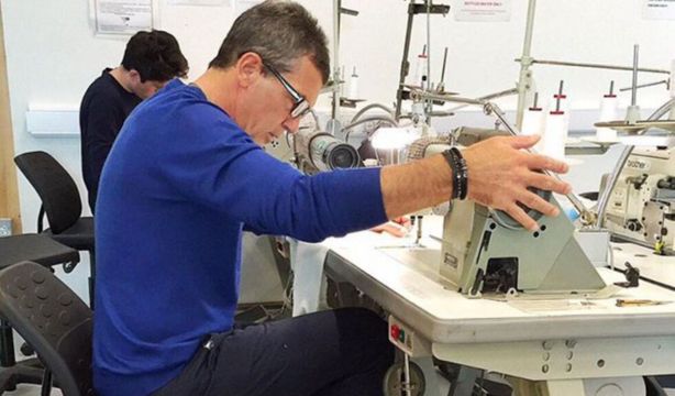 Famosos que decidieron volver a estudiar pasados los 50 años