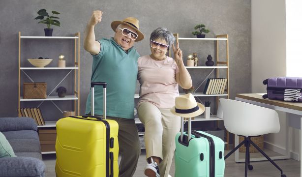 Calendario de los viajes del Imserso 2025-2026: estas son las fechas clave que debes tener en cuenta (Bigstock)