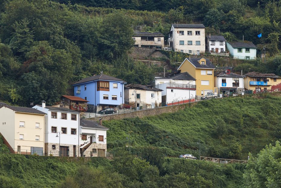 Los 8 pueblos más bonitos de España para visitar en otoño