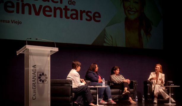 "Las oportunidades no llegan a casa, hay que salir a buscarlas"