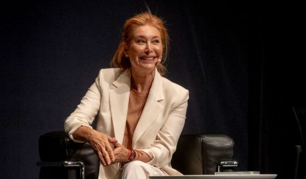 Teresa Viejo: "La curiosidad es fundamental para que surjan nuevas oportunidades profesionales"