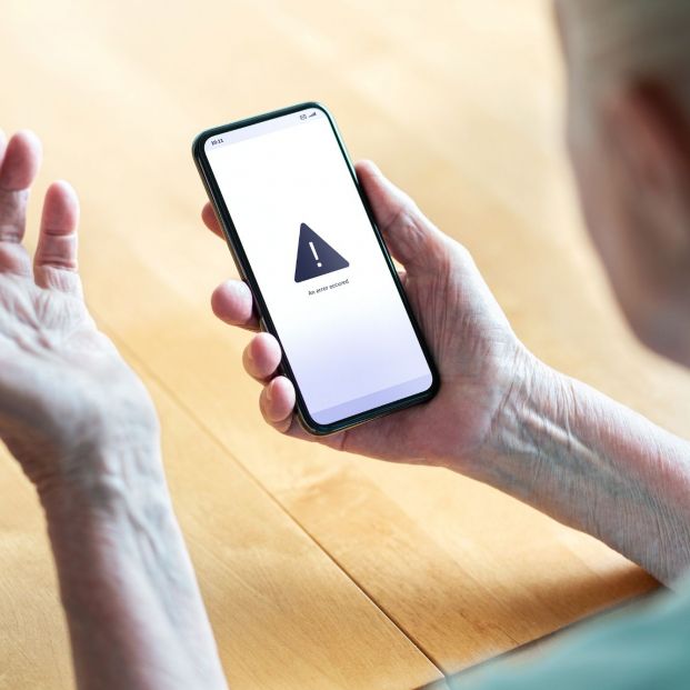 Consejos para que los mayores se protejan frente a las estafas más habituales (Bigstock) Consejos para que los mayores se protejan frente a las estafas más habituales (Bigstock)