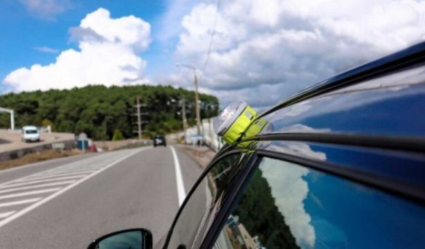 Adiós a los triángulos de emergencia: la DGT pone fecha al nuevo dispositivo obligatorio