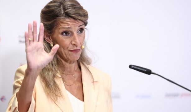 Yolanda Díaz ampliará el permiso por fallecimiento a 10 días y creará uno por cuidados paliativos