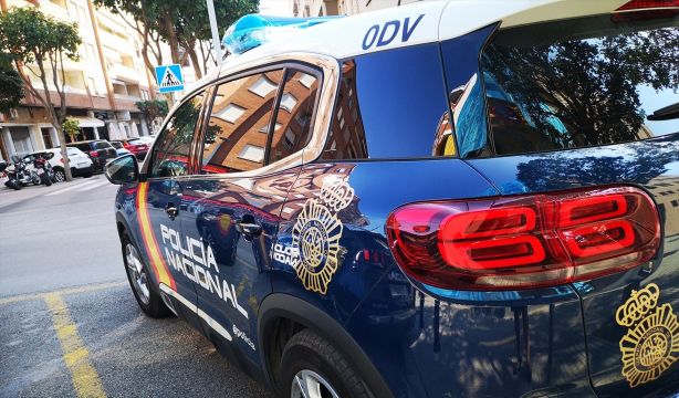 Encuentran el cadáver de un hombre que llevaba muerto 15 años en su casa de Valencia