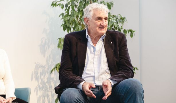 Fernando Romay protagoniza los Encuentros 45+ 'El poder de reinventarse' en Cádiz