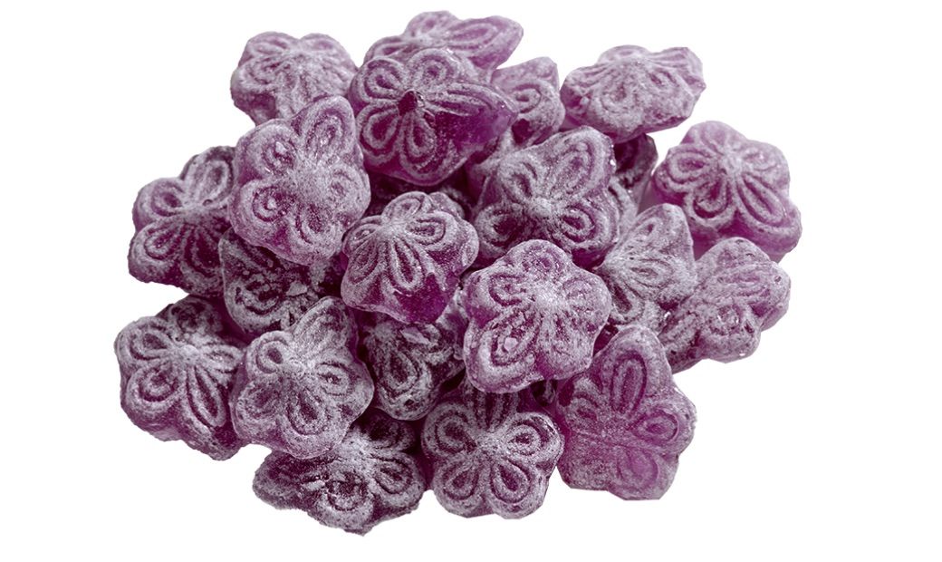 La Comunidad de Madrid recupera su marca propia de vino tinto, Encinero y ultima un vino blanco