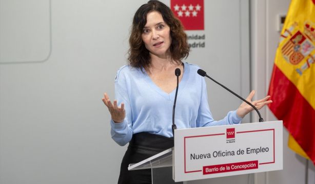Ayuso rechaza las lecciones "de machito" de Sánchez sobre el aborto: "He perdido dos bebés"