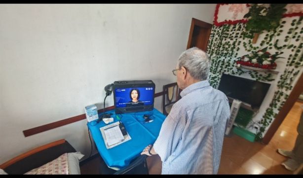 Un nuevo compañero virtual para combatir la soledad de las personas mayores. Fuente: EuropaPress.