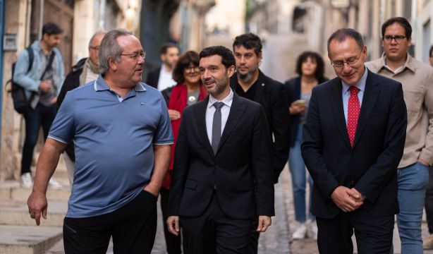 El Gobierno defiende los viajes del Imserso: "Protegen, cuidan y dan bienestar"