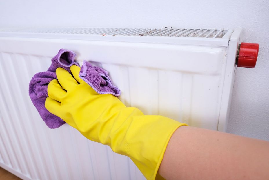 El truco infalible para limpiar el radiador antes de encender la calefacción