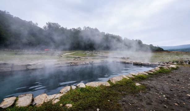 Los primeros humanos podrían haber cocinado en aguas termales antes de descubrir el fuego