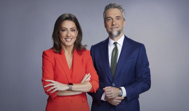 Informativos Telecinco: Ángeles Blanco se pasa a la noche y competirá con su marido, Vicente Vallés