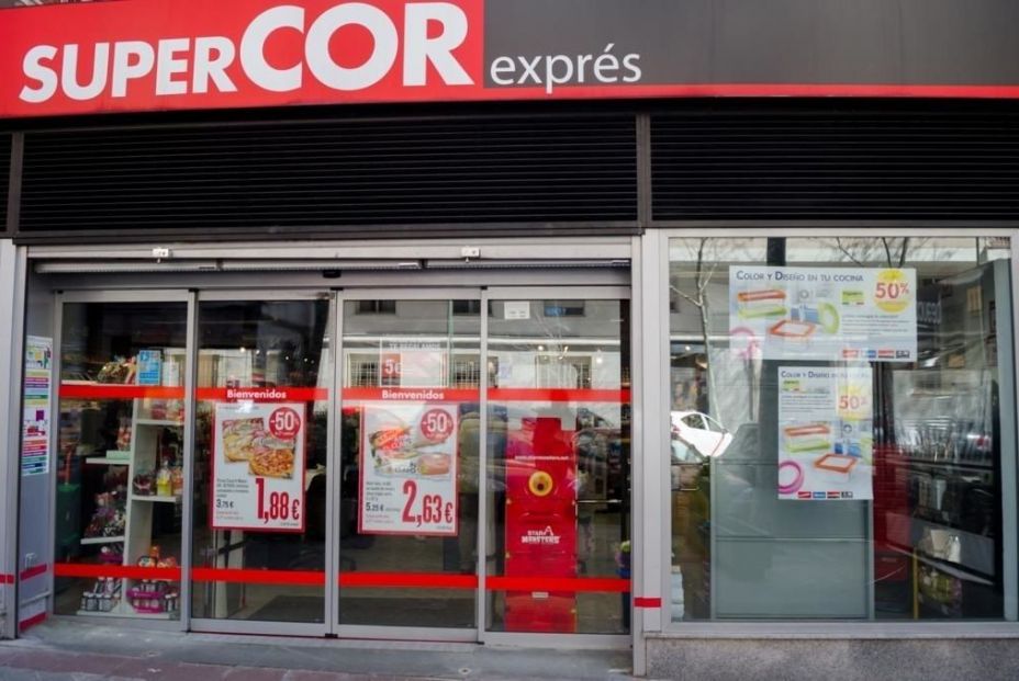 Día de Todos los Santos 2025: ¿qué supermercados abren el 1 de noviembre?