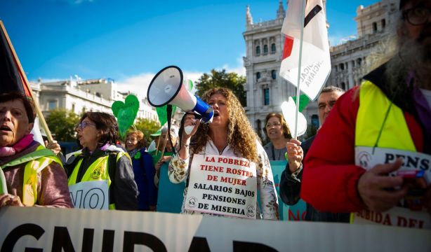 Los pensionistas toman las calles: "Con los jubilados no se juega. Basta de inventar conflictos"