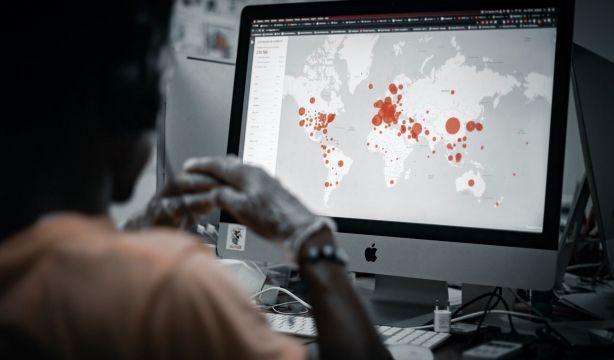 Lanzan EpidemiRadar, una plataforma online para que notifiques si tienes gripe o Covid