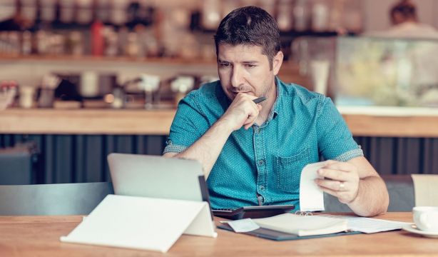 Asociaciones de autónomos reclaman bonificar las cuotas a quien gane menos del salario mínimo