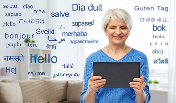 Un estudio revela que hablar varios idiomas ralentiza el envejecimiento