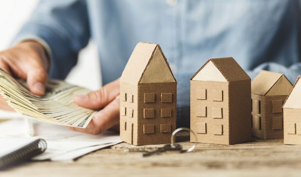 ¿Qué hacer si un heredero quiere vender y el otro no? Un abogado tiene la respuesta. Fuente: bigstock.