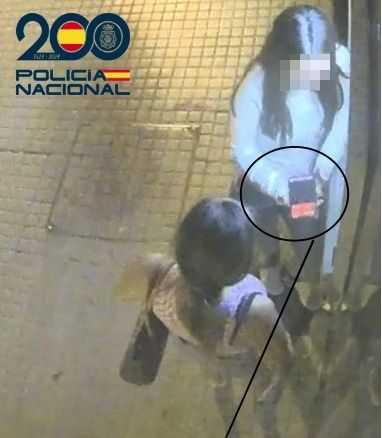 Tres personas detenidas por robar 15.000 euros a las mayores a las que cuidaba una de ellas