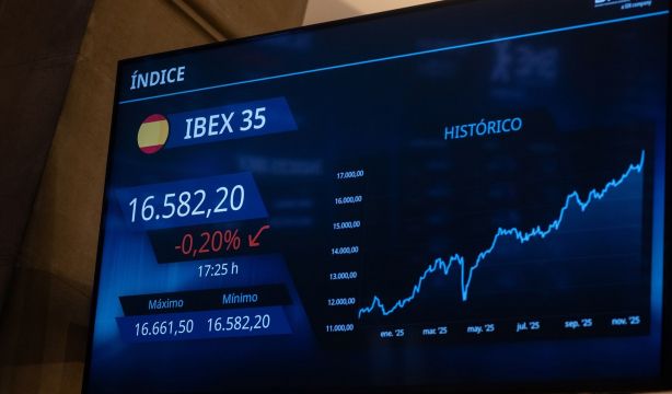 La OCU exige poner un tope a las comisiones por traspasar acciones cotizadas. Foto: Europa Press