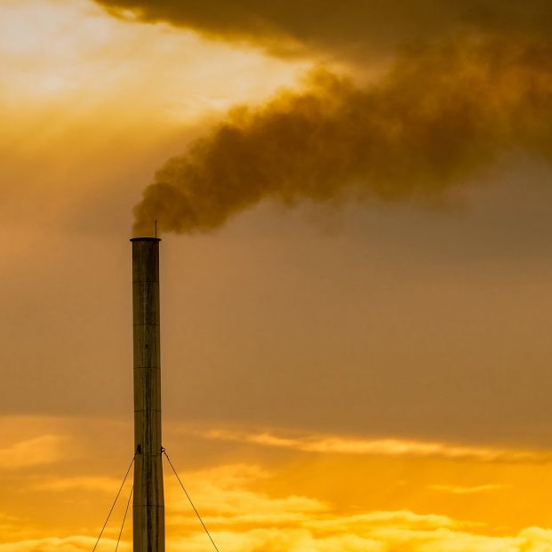 bigstock Air Pollution From Factory Sm 344652682 bigstock Air Pollution From Factory Sm 344652682