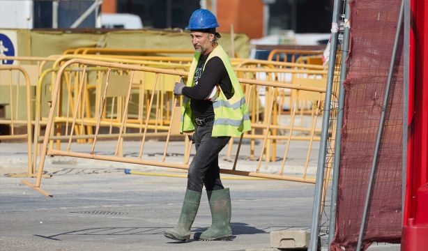 Vinculan el calor extremo con la discapacidad laboral entre los trabajadores sénior