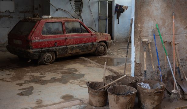 Otra mayor a la teleasistencia en la DANA: "¡Nos ahogamos! ¿Qué hacemos? ¿Nos morimos aquí?"